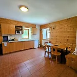 Areal Kares Apartment